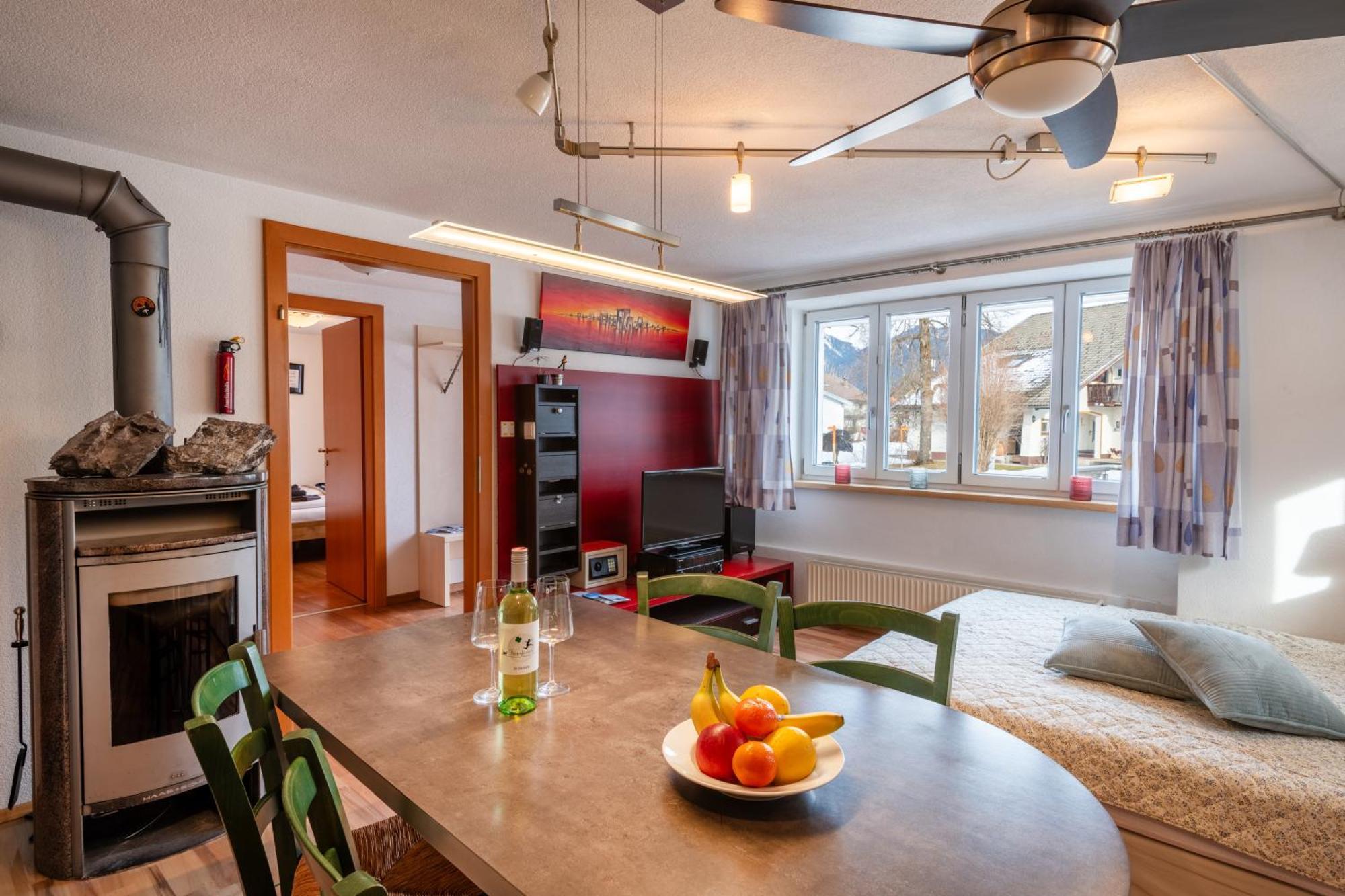 Apartmenthaus Ehrenberg Ehenbichl 외부 사진